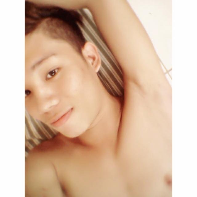 imjaybrown94's profile picture. do i'm not perfect but i'm still beautiful