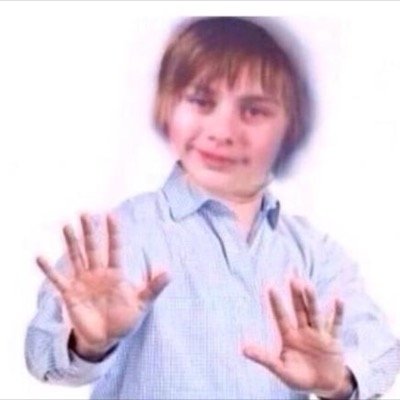 please follow @cashton_mukeee