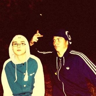I smoke weed and love life my nigs