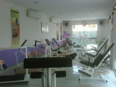 Ejercicio completo sólo para mujeres, atención personalizada y en 30 minutos puedes quemar hasta 500 calorías!! Llama hoy 9.44.76.47