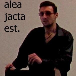 У минулому активний громадський та політичний діяч, провідний фахівець з вирішення соціал-націоналістичного питання