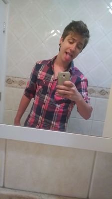 vc esta lendo a minha bio