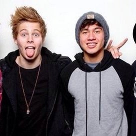 free follow PLEASE FOLLOW @lostbxyniall ILYSM