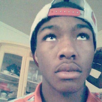 I stay high all day and party like no tomorrow
kik:@jmeazy01
instagram:@true420stoner