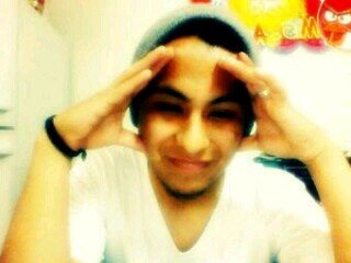 Vichennte's profile picture. Estudiante de Ingenieria Electrica. Amante de la Buena Musica y a Descubrir cada vez mas y mas ! :3