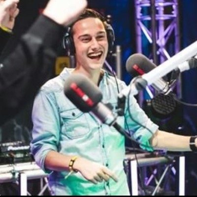 TheYoupers's profile picture. De enige echte fanclub voor wereldberoemde Joep van BijIgmar! tune in elke maandag t/m donderdag van 19:00 - 00:00 op Slam!FM. maak #deyoupers trending!