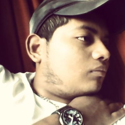 soy muy moleston y simpatico me gusta el deporte mi pasion es la Agronomia