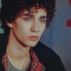 Eighteen year old art student. Chronic bad boy. I'm probably a teacher's worst nightmare… {AU of @HolyArathiel}