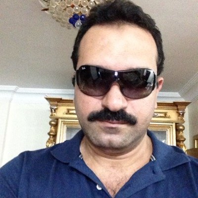 لا اجد شىء اجمل من حب كل الناس. والعفو عند المقدّره ولا اجد طريق للنجاح اكثر من الصدق. الصدق مع الذات والصدق مع الآخرين