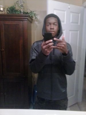 SP:robertsolo47 KiK:RmoBandZ PSN:kightblade