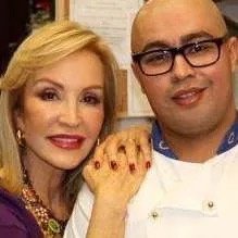 SINVERGUENZA, Y MENTIROSO, ladron, me ha robado el dinero que le di para comprar piso, estafador, no tiene un duro, no sabe cocinar.