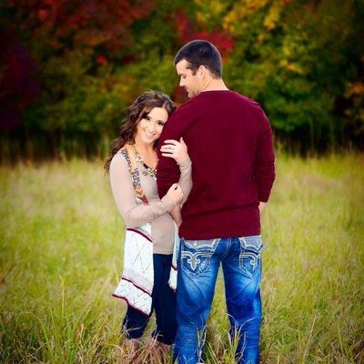 Taylorlynn0913's profile picture. live the life you love, love the life you live.