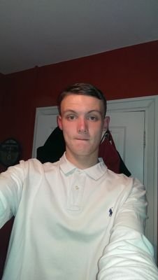 MilesThomson12's profile picture. i am a chelsea fan who loves f1 and im tall