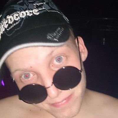I'm Dj la ventos 17 years old DJ / producer lister to my music on soundcloud http://t.co/wJPD9E5iJc greatss hardcore raw mainstream oldschool gabber dj producer
