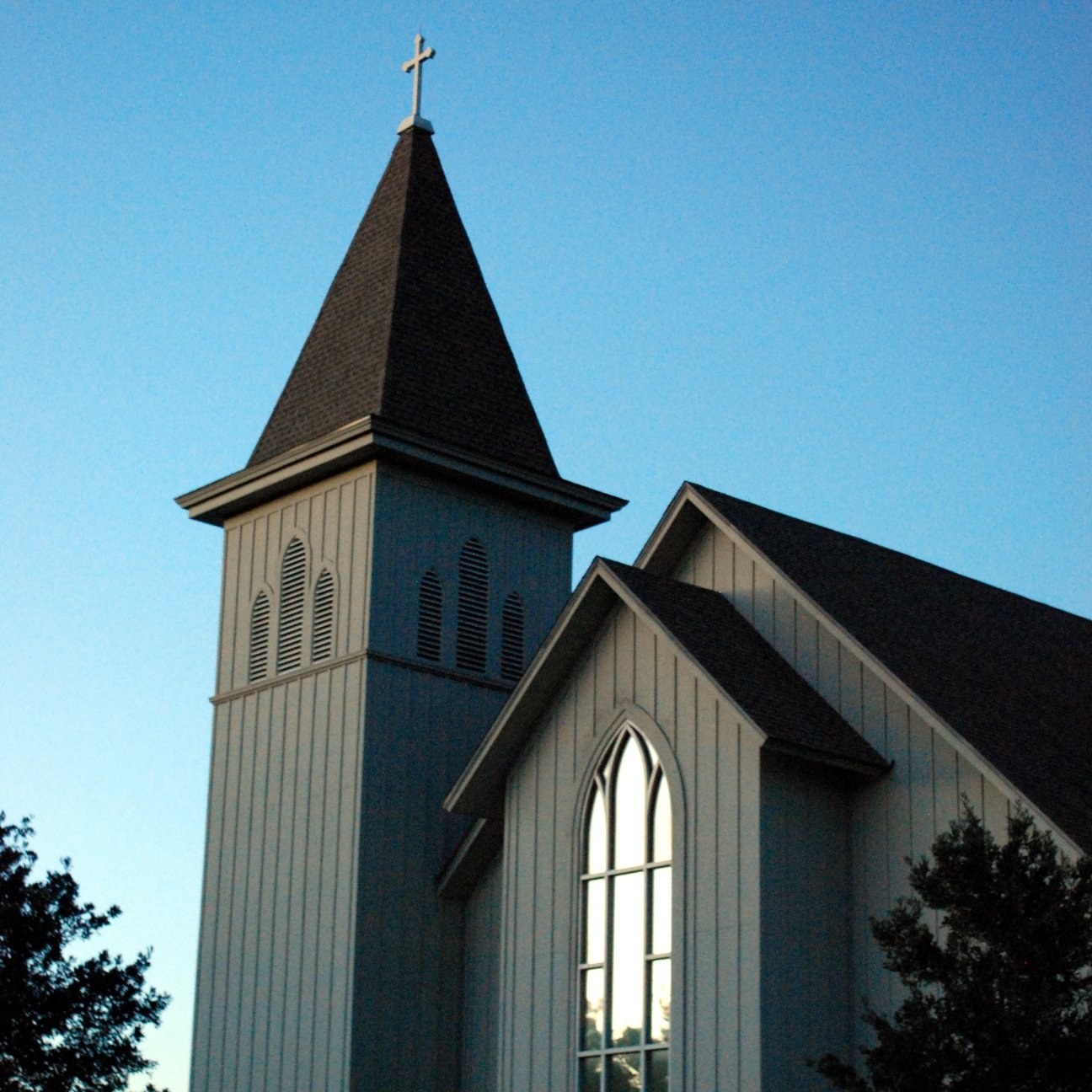 Grace Anglican Church (formerly New Grace Church) is a community following Jesus and introducing him to others.