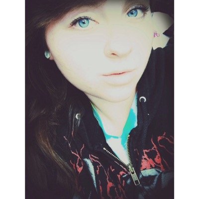em_theriault Profile Picture