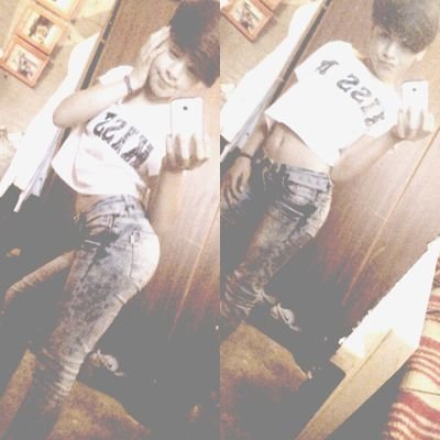 EmiiSayago's profile picture. 