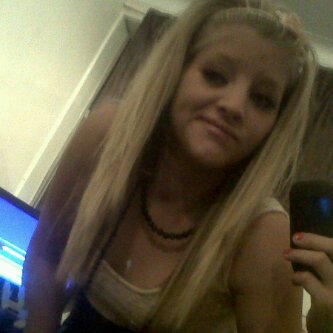 Just a normal teen girl who loves xbox youtube and cookies of course haha