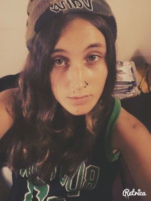 Cubelles, Barcelona
Loving good music, piercings, tattoos, chilling wth my friends and of course animals :3. 
Insane state of mind 24/7.