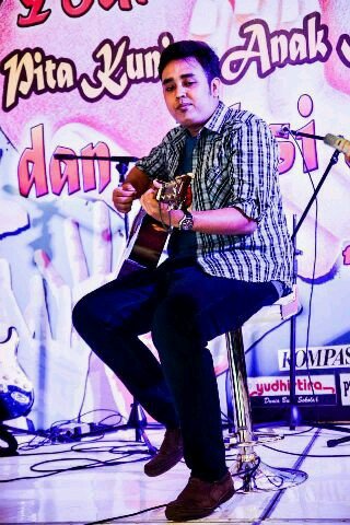 anggar_boy's profile picture. magister of education management