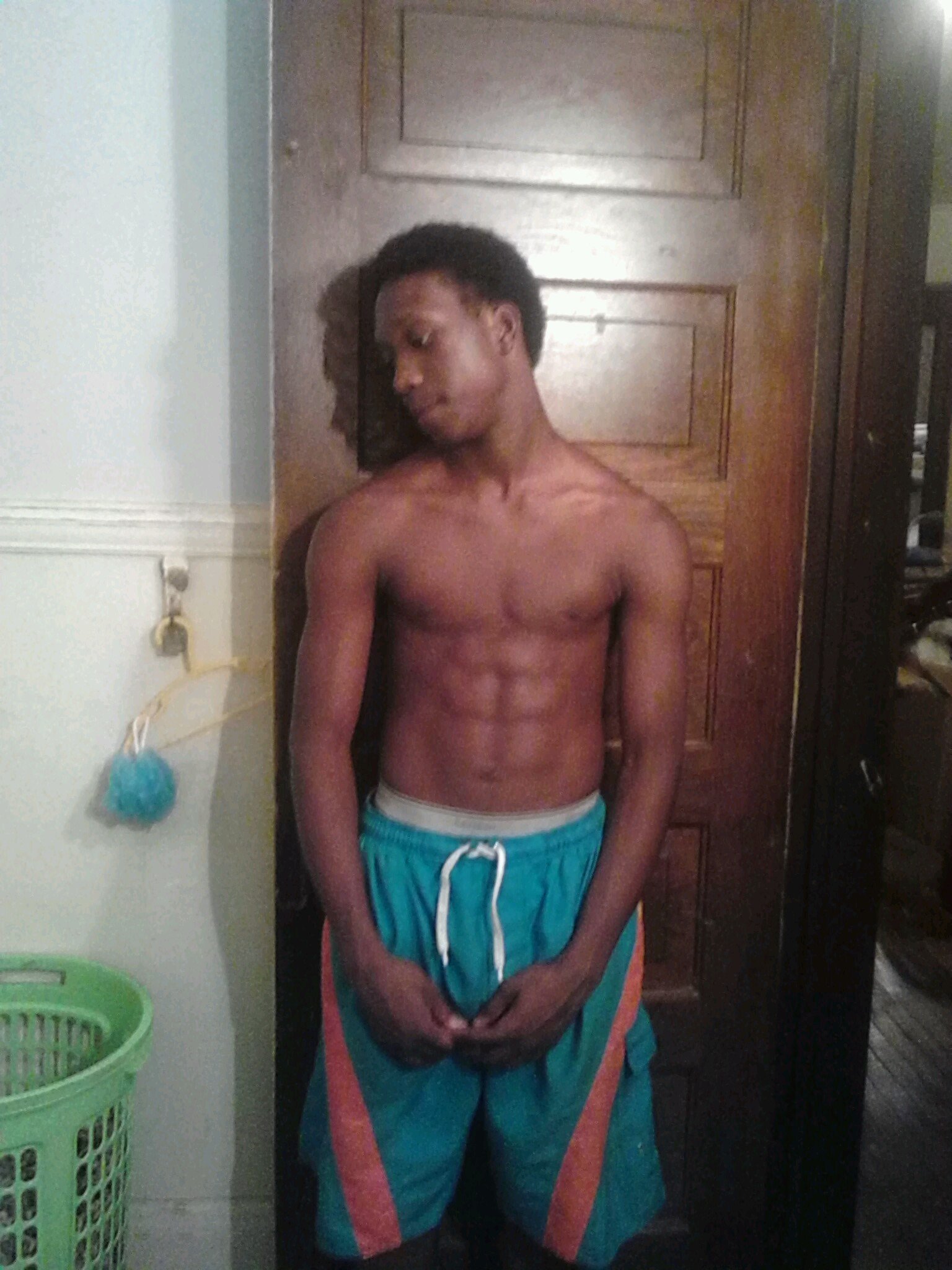 i love to play football n basketball n tell jokes add me on fb n i am 16 n i rap n i am taken