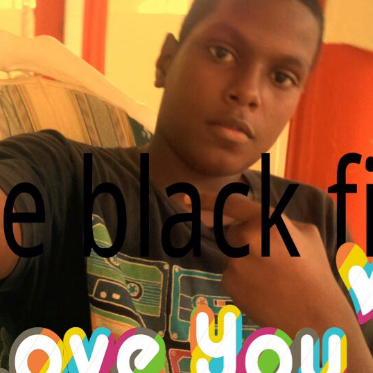 anyelocarrion1's profile picture. 