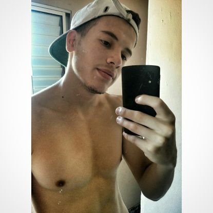 Muitos acreditam em sorte, eu acredito em #Deus! . 
Facebook : http://t.co/eAcVMhzSh1