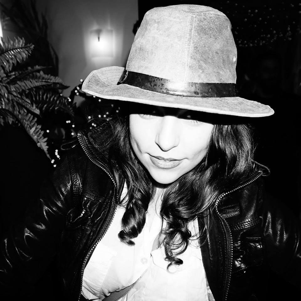 polished polyglot pursuing perspicacity | ponderer of puns | wearer of many hats