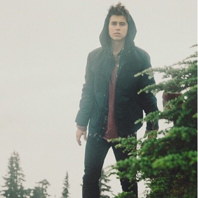 RT SO MATT CAN SEE PLS FOR MY FRIEND SHE LOVES HIM!!! https://t.co/xArJMT4Jnn