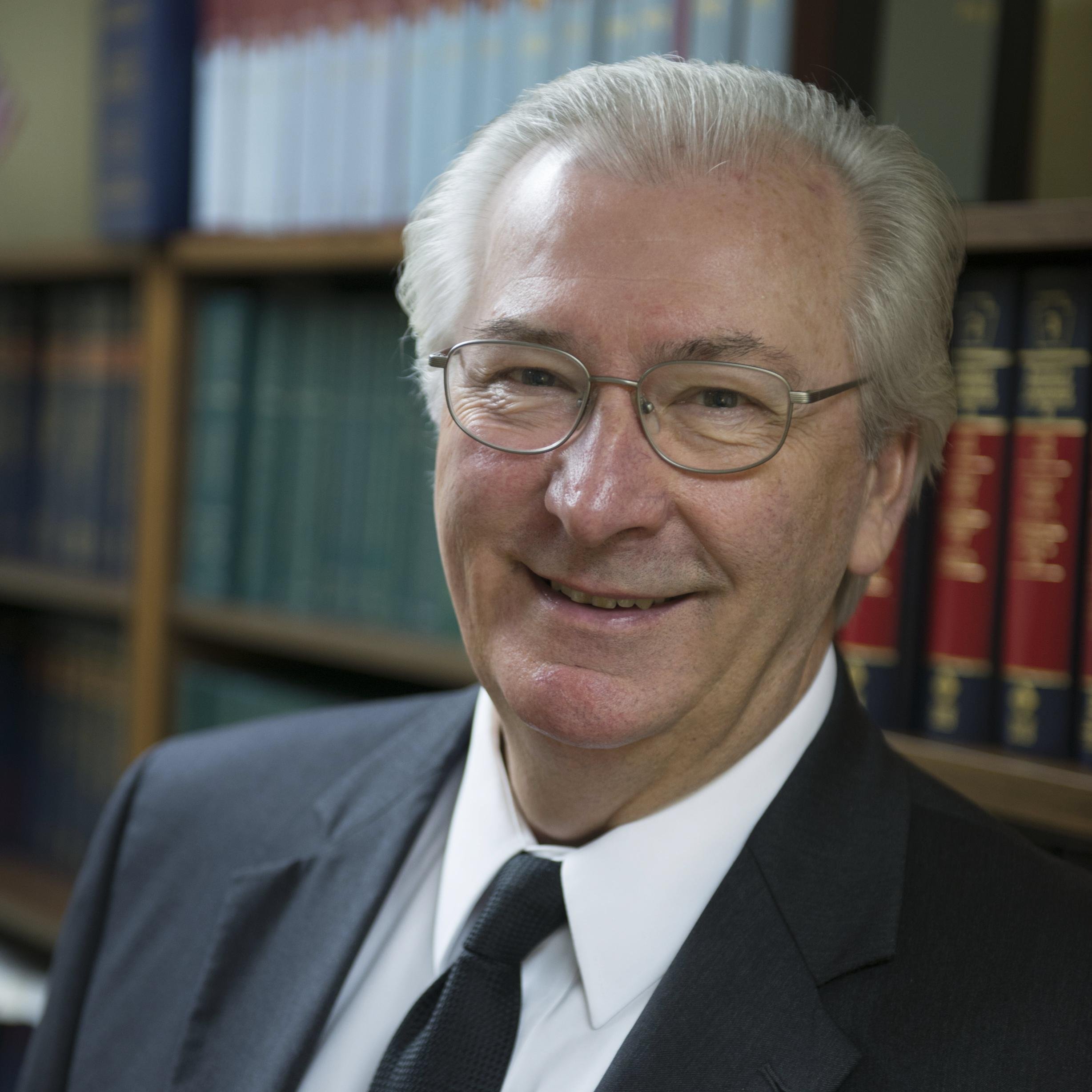 Criminal defense and personal injury Super Lawyer helping people in State College and surrounding areas. Former police officer and Assistant District Attorney.