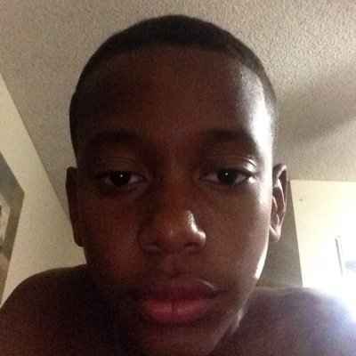 Hey guys 12 years 0ld loves clippers and likes soccer