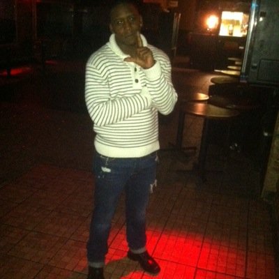 21 single no kids happily living life... Want more just ask or watch the tweets!!