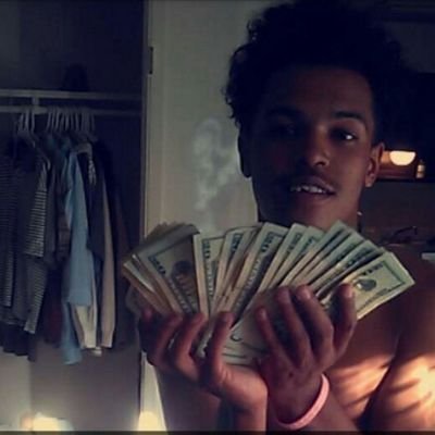 You Rican never flexing but always finnesin , bout my