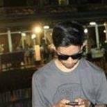 TrisnaTDW's profile picture. 