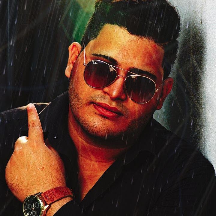 Cantante urbano colombiano -contactarnos mobil: (57) 301-747-6423 https://t.co/SDXZllF5tr