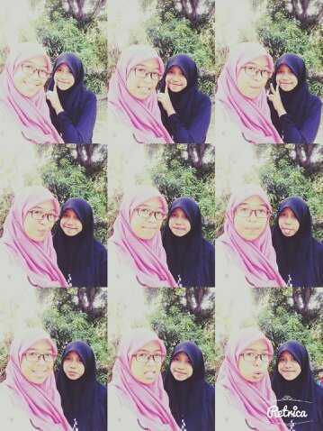 Annisa16121's profile picture. B35T