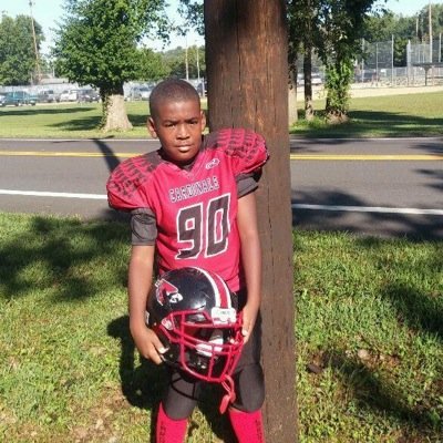 romaclin02's profile picture. 