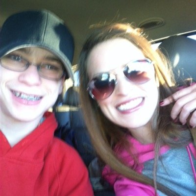 zacklee24's profile picture. 