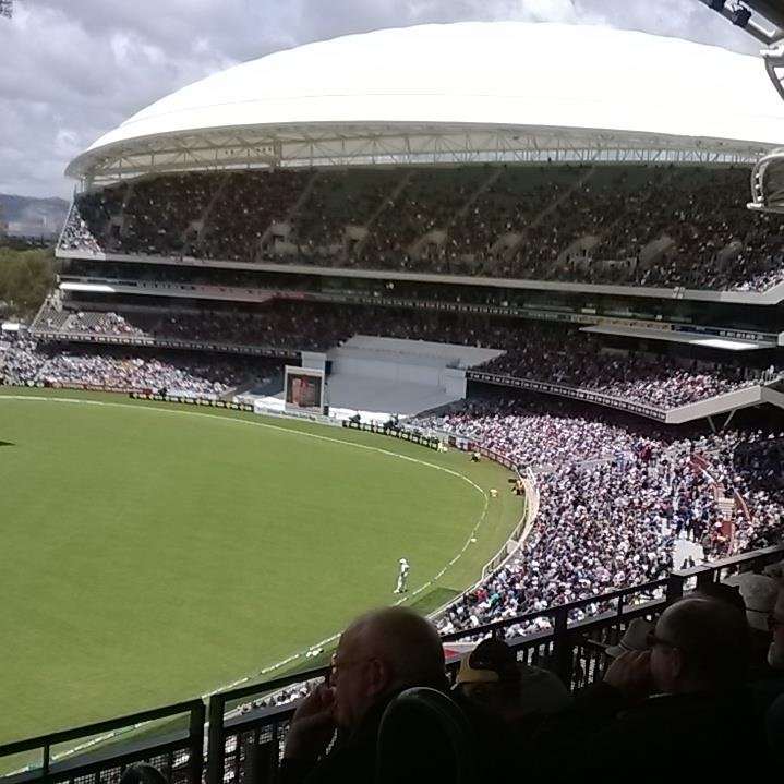 robmiddlin's profile picture. 