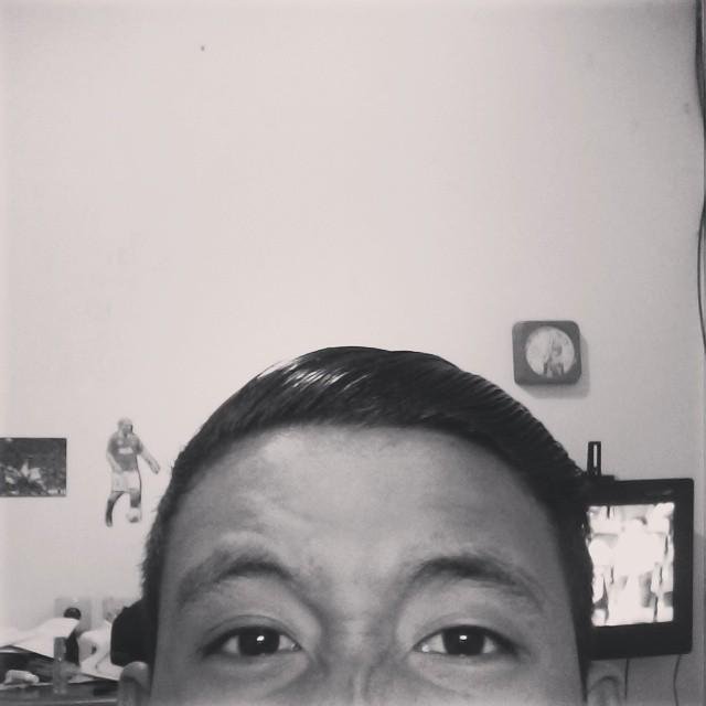 hadapi masalah dengan senyum
