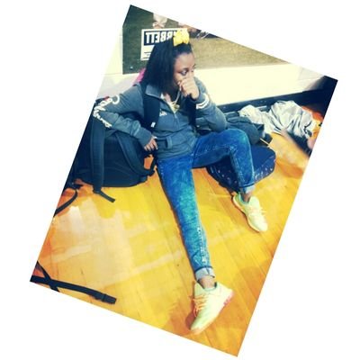#teamAUGUST #fmoi@embracethequeen#followmee#checkchaser