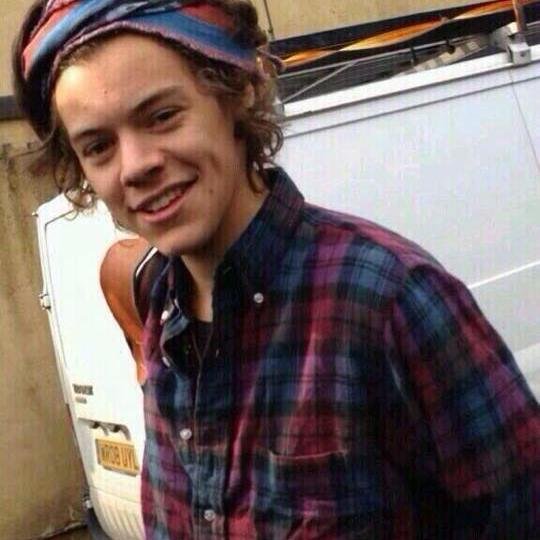 thejalexoutcast's profile picture. you should follow @theasianmelon for this free follow