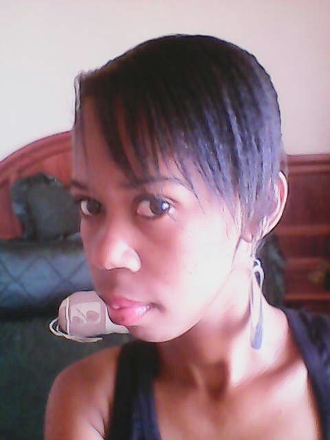 im sweet humble and understanding,i always like to maintain a good relationship with people