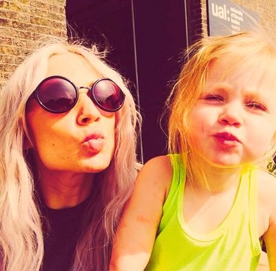 BabyLuxJK's profile picture. ∆ Youngest fan of One Direction ∆               Mami Rocío❤