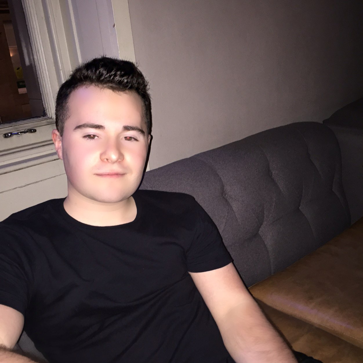 seanbrown1990's profile picture. IT Recruiter. Love travelling, fashion, the business/corporate world and don't take myself or life too seriously.