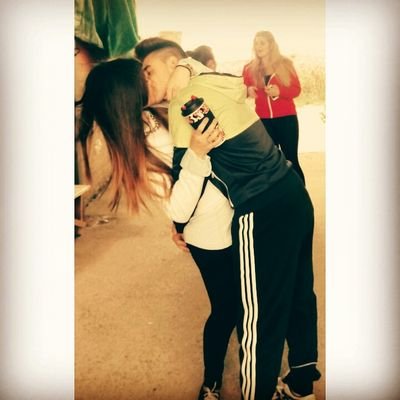 EL AMOR LO INVENTO UN CHINO CON LOS OJOS CERRADOS, POR ESO SOMOS CIEGOS TODOS LOS ENAMORADOS... ♥23♡