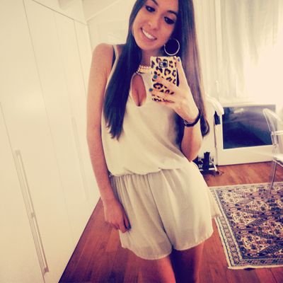 MaryPullover's profile picture. 