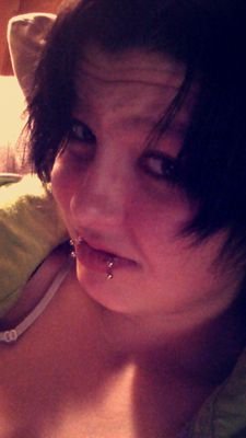 XxMusiqxX's profile picture. Imma Bitch, All You Needa Know.