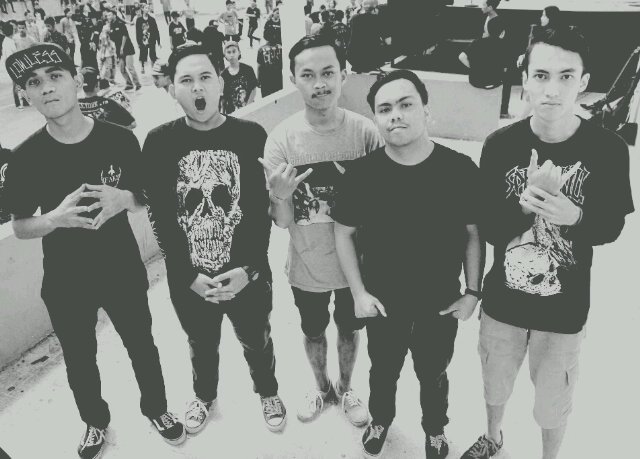 Contact: 083875237473 / drummerdreamers@gmail.com