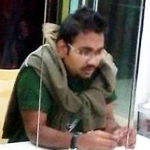 @tul-25, Pune is my Homecity N Alwz love to be | Indian| Engineer| Soccer Fan| Flirty | Cool | Chat & Hang out wth my Best Buddies| Music lover| Foodie...